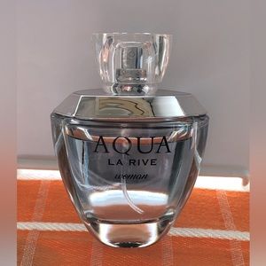 Aqua edp by La Rive
